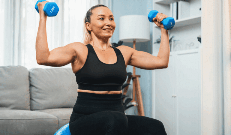 5 alternatives aux pompes après 45 ans pour enfin sculpter ses bras efficacement