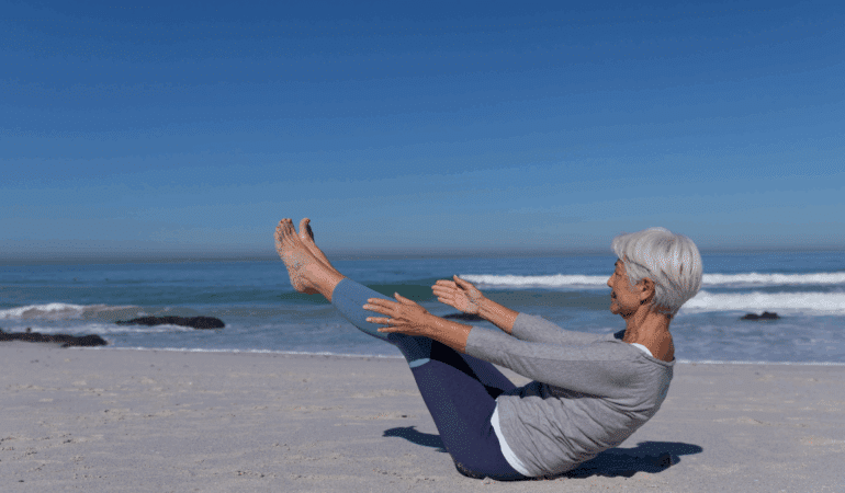 Ventre plat après 50 ans, le réflexe simple que (presque) personne ne connaît