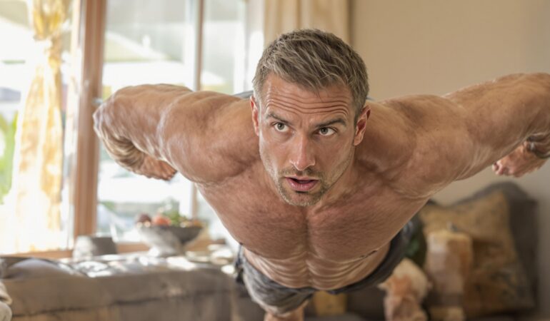 Combien de pompes par jour boostent vraiment la prise de muscle selon les experts